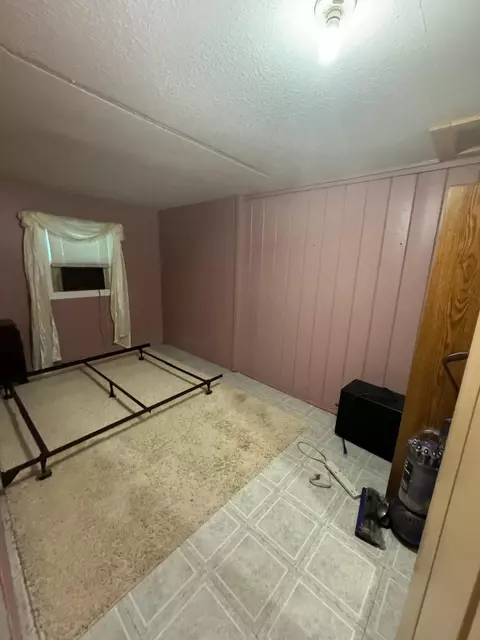 Bedroom - 415 Eastern Drive Roscommon Mi 48653 Dr, Roscommon, MI 48653 photo 1 of 1