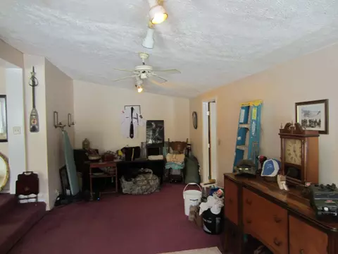 2528 S Towerhill Rd, Houghton Lake, MI 48629