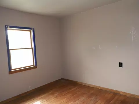 Bedroom - 4790 E Brutus Rd, Alanson, MI 49706 photo 3 of 4