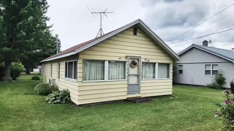 120 Cass Houghton Lake Mi 48629, Houghton Lake, MI 48629