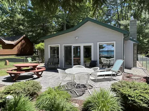 202 Scotch Pine Dr, Roscommon, MI 48653 photo 20