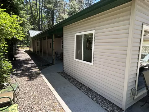 202 Scotch Pine Dr, Roscommon, MI 48653 photo 31