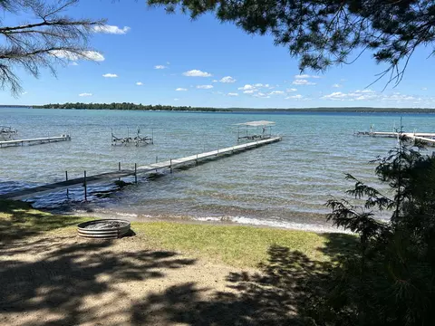 202 Scotch Pine Dr, Roscommon, MI 48653 photo 28