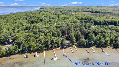 202 Scotch Pine Dr, Roscommon, MI 48653 photo 37