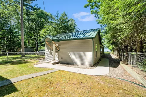202 Scotch Pine Dr, Roscommon, MI 48653 photo 33