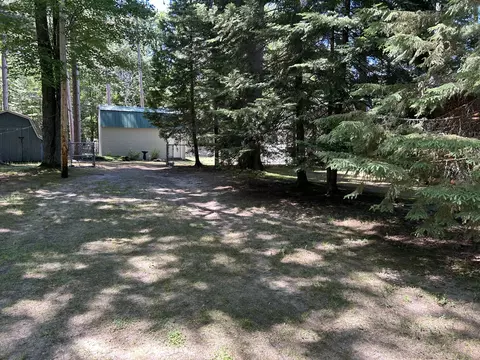 202 Scotch Pine Dr, Roscommon, MI 48653 photo 35