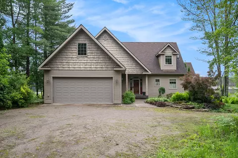 4851 Red Maple Gaylord Mi 49735, Gaylord, MI 49735