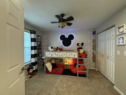Bedroom - 3340 Lansing Rd, Roscommon, MI 48653 photo 4 of 4