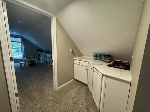 Entry Way - 3340 Lansing Rd, Roscommon, MI 48653 photo 4 of 4