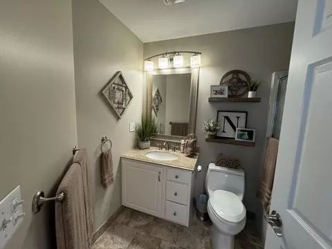 Bath - 3340 Lansing Rd, Roscommon, MI 48653 photo 5 of 5