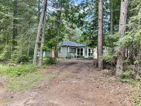 Exterior - 2694 S Mt Tom Rd, Mio, MI 48647 photo 2 of 9