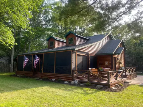 8617 N Townline Road Roscommon Mi 48653 Rd, Roscommon, MI 48653