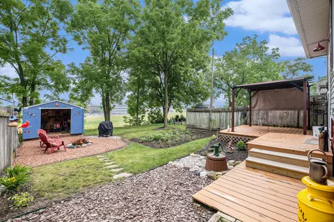 2022 Beckwith Ct, Flint, MI 48503 photo 17