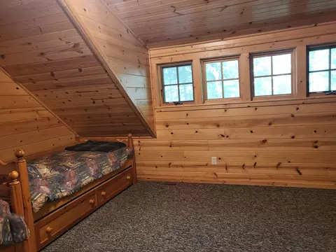 Bedroom - 329 Clare Boulevard Roscommon Mi 48653 Blvd, Roscommon, MI 48653 photo 6 of 8