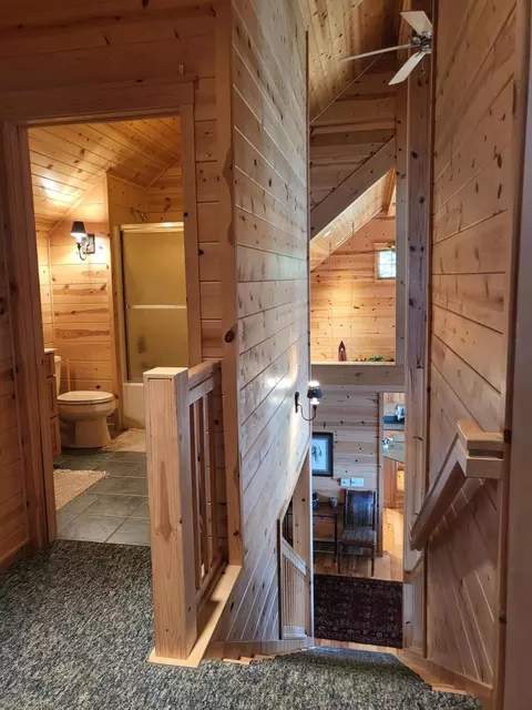 Entry Way - 329 Clare Boulevard Roscommon Mi 48653 Blvd, Roscommon, MI 48653 photo 15 of 16