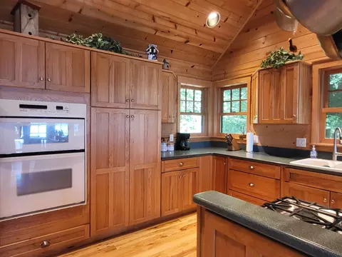 Kitchen - 329 Clare Boulevard Roscommon Mi 48653 Blvd, Roscommon, MI 48653 photo 5 of 7