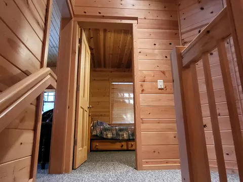 Entry Way - 329 Clare Boulevard Roscommon Mi 48653 Blvd, Roscommon, MI 48653 photo 13 of 16