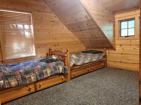 Bedroom - 329 Clare Boulevard Roscommon Mi 48653 Blvd, Roscommon, MI 48653 photo 5 of 8