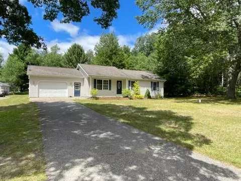 3730 E Higgins Lake Drive Roscommon Mi 48653 Dr, Roscommon, MI 48653