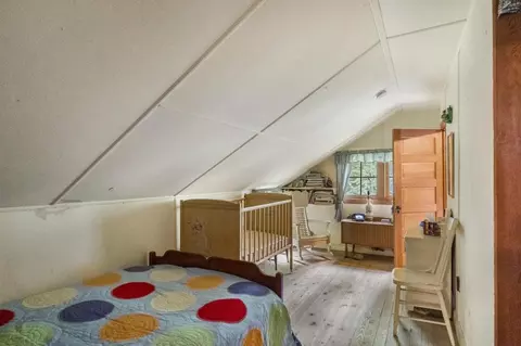 Bedroom - 8742 Macarthur Rd, Levering, MI 49755 photo 10 of 10