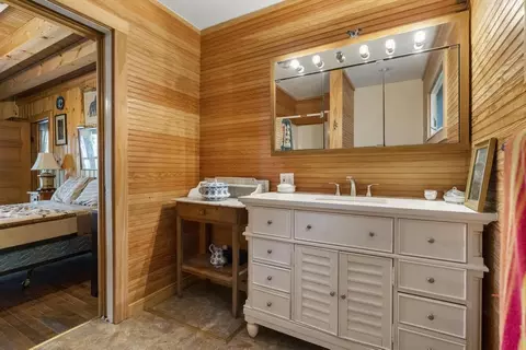 Bath - 8742 Macarthur Rd, Levering, MI 49755 photo 2 of 3