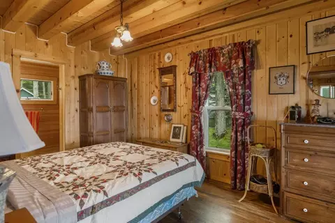 Bedroom - 8742 Macarthur Rd, Levering, MI 49755 photo 2 of 10