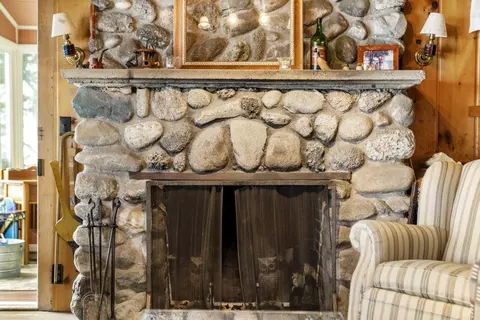 Living - 8742 Macarthur Rd, Levering, MI 49755 photo 5 of 6