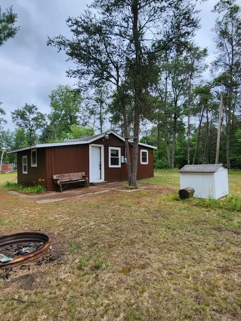 182 Tallmar Dr, Saint Helen, MI 48656