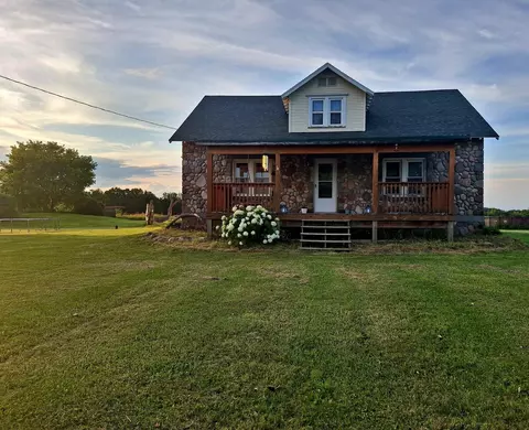 8184 Schultz Road Hubbard Lake Mi 49747 Rd, Hubbard Lake, MI 49747