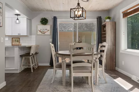 Dining - 5900 Agren Rd, Lewiston, MI 49756 photo 1 of 1
