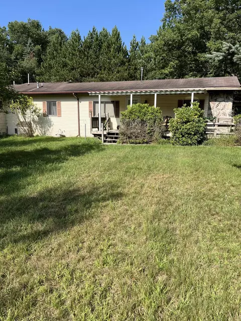1745 N Coolidge Avenue Harrison Mi 48625 Ave, Harrison, MI 48625 photo 2