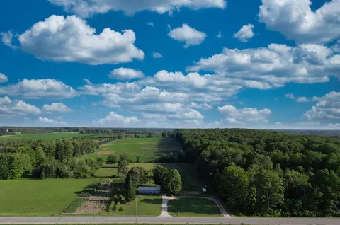 11601 W 638 Highway Millersburg Mi 49759 Hwy, Millersburg, MI 49759