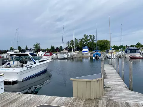 137 Boat Club Dr #SLIP 137, Cheboygan, MI 49721