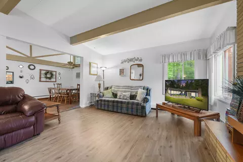 3985 E Higgins Lake Dr, Roscommon, MI 48653 photo 13