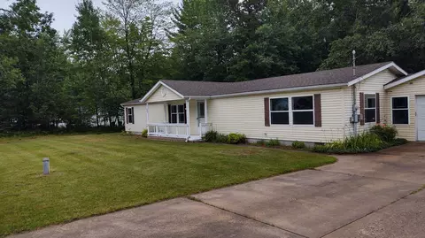 205 Center Dr, Roscommon, MI 48653 photo 2