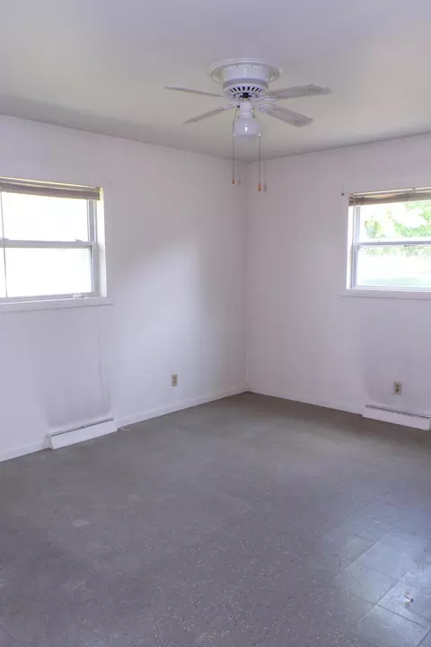 Bedroom - 2772 Vanyea Road Cheboygan Mi 49721 Rd, Cheboygan, MI 49721 photo 3 of 4