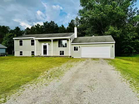 268 Klarer Hinnel Drive Gaylord Mi 49735 Dr, Gaylord, MI 49735