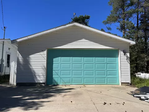 Exterior - 102 Mcgregor Rd, Vanderbilt, MI 49795 photo 7 of 7