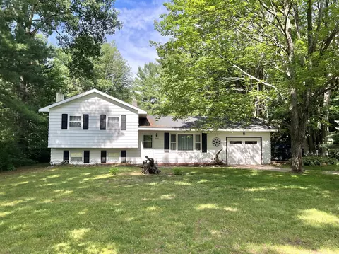 810 Briar Lane Gaylord Mi 49735 Ln, Gaylord, MI 49735