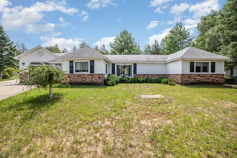 9094 Erie Ave, Saint Helen, MI 48656