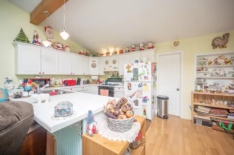 4266 Filter Rd, Harrison, MI 48625 photo 5
