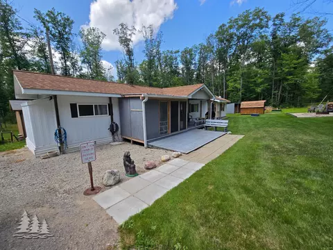 3530 Pilon Dr, Atlanta, MI 49709