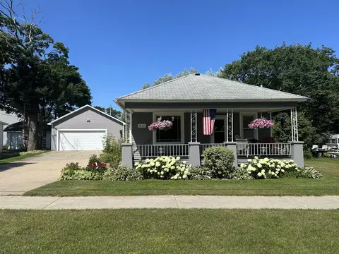 405 Henry Street Mackinaw City Mi 49701 St, Mackinaw City, MI 49701