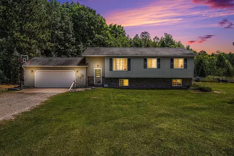 4209 Snowridge Trl, Elmira, MI 49730
