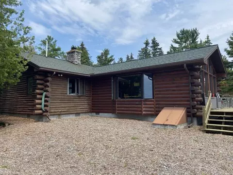 8014 N North Point Shores Road Alpena Mi 49707 Rd, Alpena, MI 49707