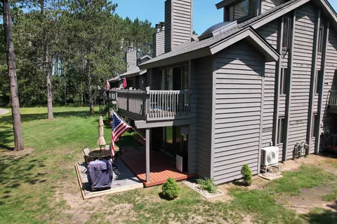 6272 Whispering Lake Drive Gaylord Mi 49735 Dr, Gaylord, MI 49735
