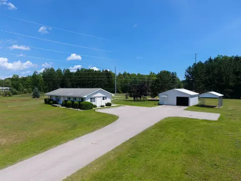 7760 M-33, Cheboygan, MI 49721