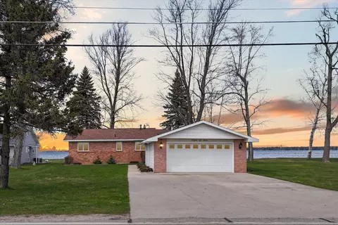 802 Iroquois Avenue Prudenville Mi 48651 Ave, Prudenville, MI 48651