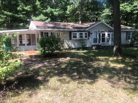 102 Windsor Drive Prudenville Mi 48651 Dr, Prudenville, MI 48651