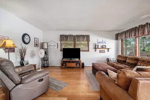Living - 11284 Manning Drive Frederic Mi 49733 Dr, Frederic, MI 49733 photo 2 of 2